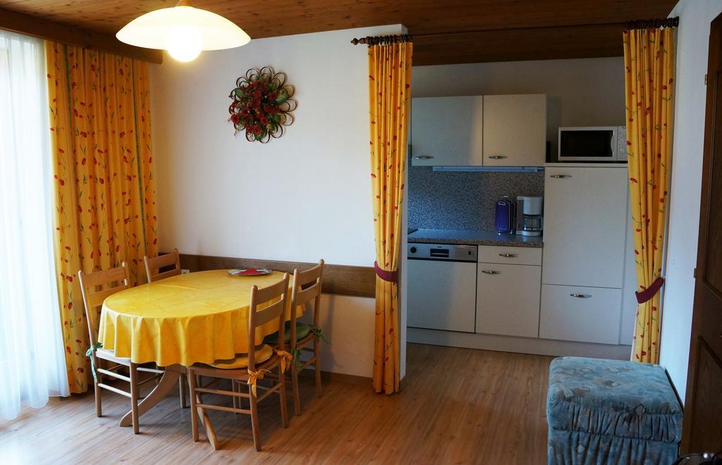 Roasnerhof Apartamento Finkenberg Quarto foto
