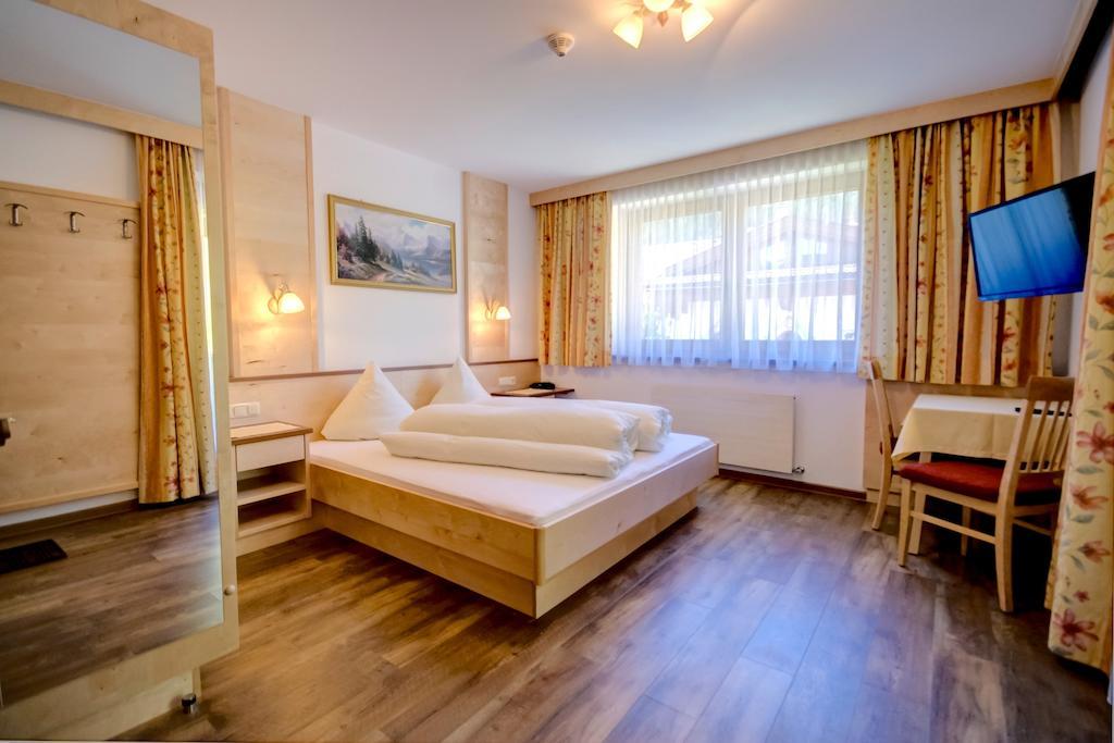 Roasnerhof Apartamento Finkenberg Quarto foto